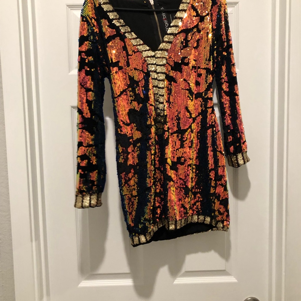 Sequenced dress - Picture 2 of 5